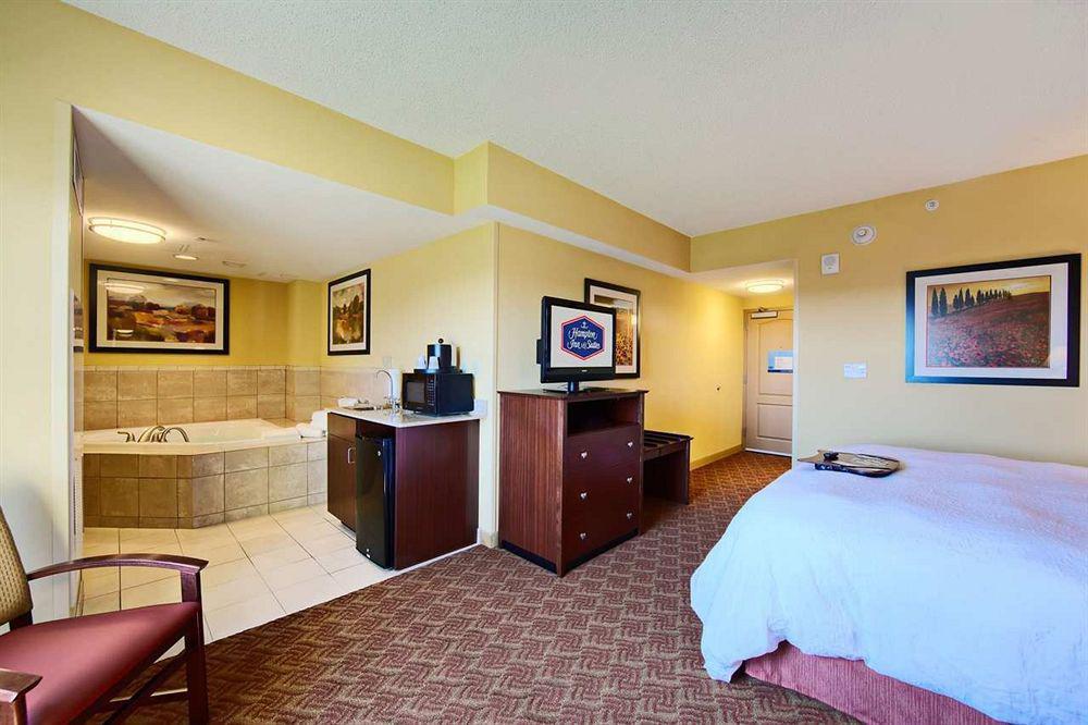 Hotel Hampton & City-bricktown